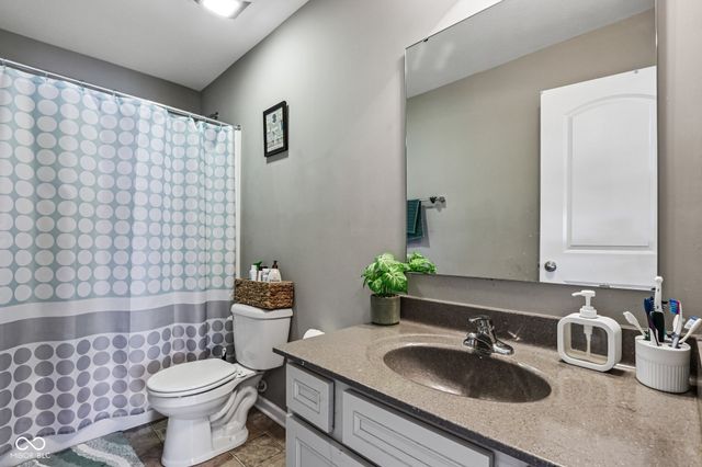 9257 Thames Drive, Avon, IN 46123