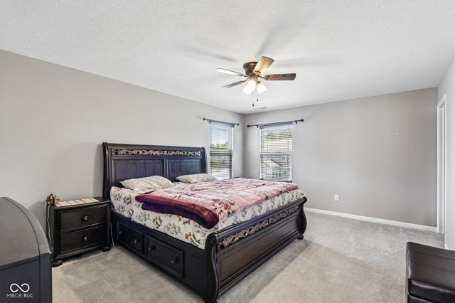 9257 Thames Drive, Avon, IN 46123