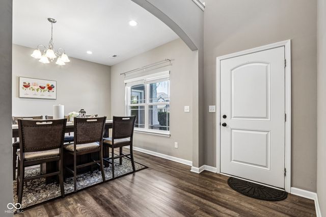 9257 Thames Drive, Avon, IN 46123