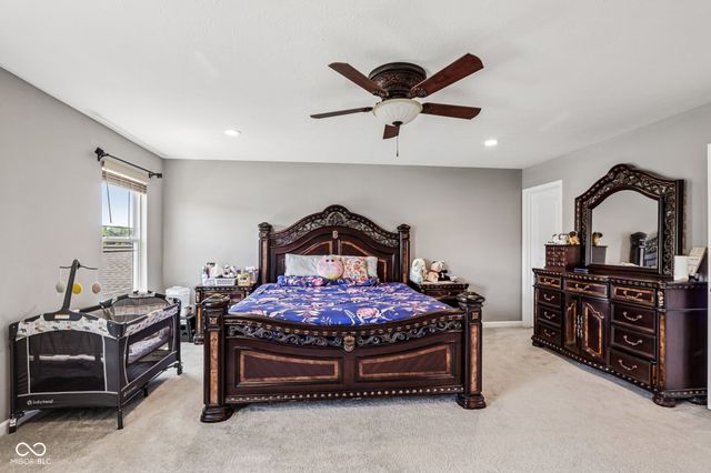 9257 Thames Drive, Avon, IN 46123
