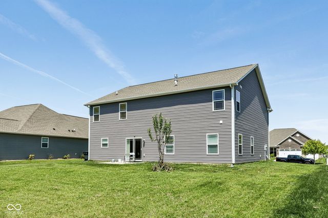 9257 Thames Drive, Avon, IN 46123