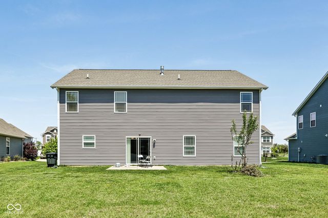 9257 Thames Drive, Avon, IN 46123