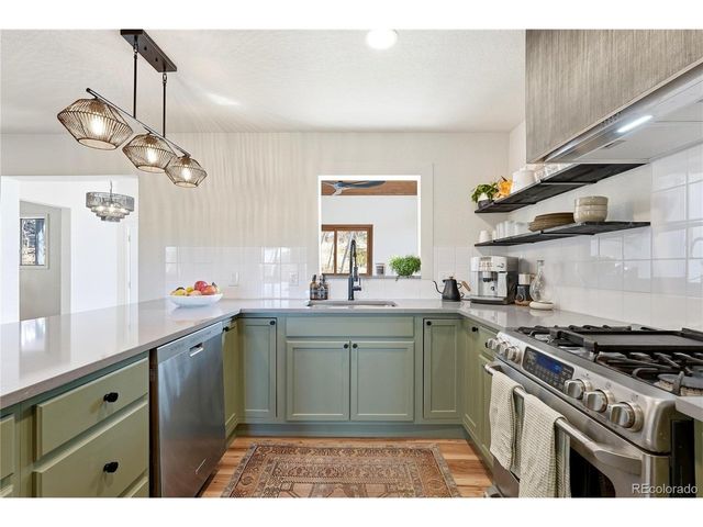 10477 Horizon View Dr, Morrison, CO 80465