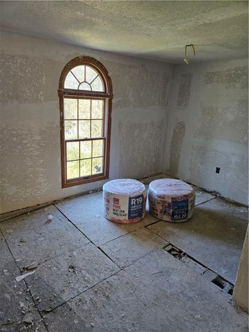 120 N Duff Avenue, Sulphur Springs, AR 72768