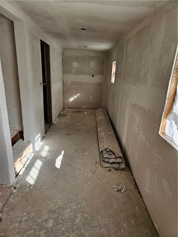 120 N Duff Avenue, Sulphur Springs, AR 72768