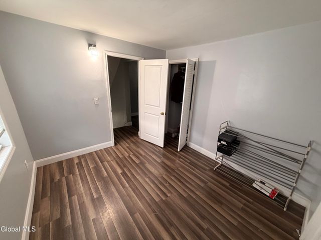 1025 Hegeman Street, Schenectady, NY 12306