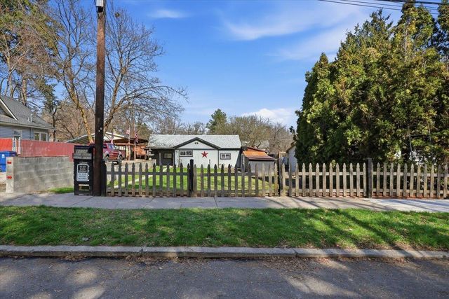 1103 E 12th Ave, Spokane, WA 99202