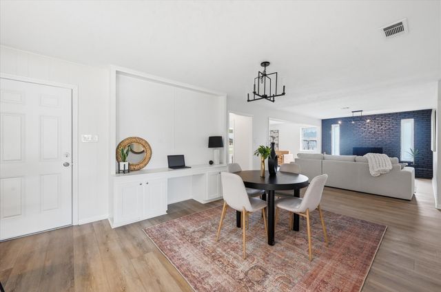 2006 Normandy Drive, Irving, TX 75060