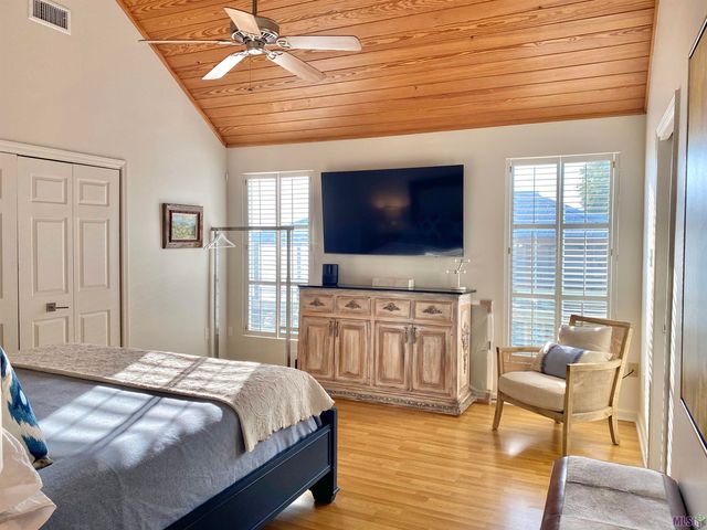 6980 False River Rd, Oscar, LA 70762