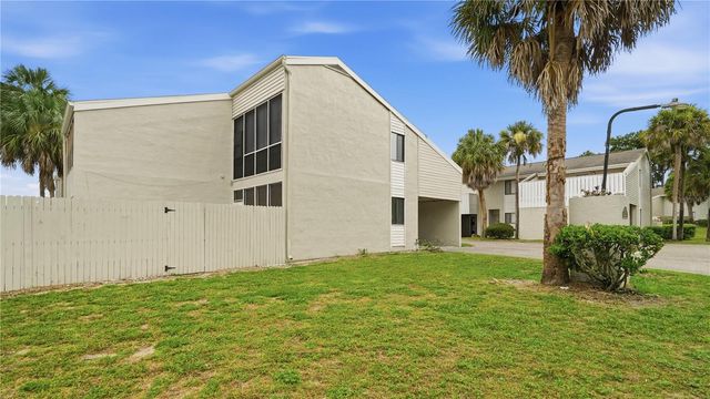 1412 OAK PLACE A, Apopka, FL 32712