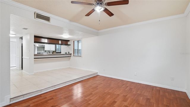 1412 OAK PLACE A, Apopka, FL 32712