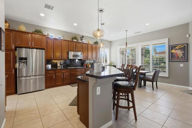 36297 Da Vinci Drive, Cathedral City, CA 92234