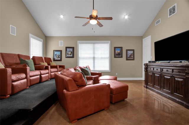 21405 Whispering Pines, Humble, TX 77338