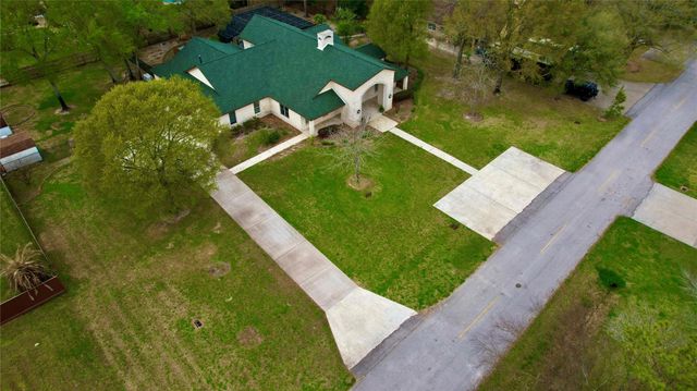 21405 Whispering Pines, Humble, TX 77338