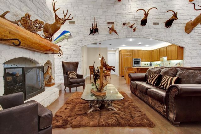 21405 Whispering Pines, Humble, TX 77338