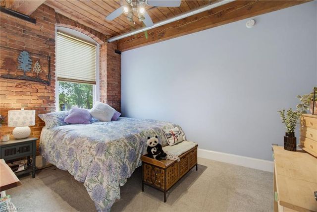 836 Oak Street 306, Winston-salem, NC 27101