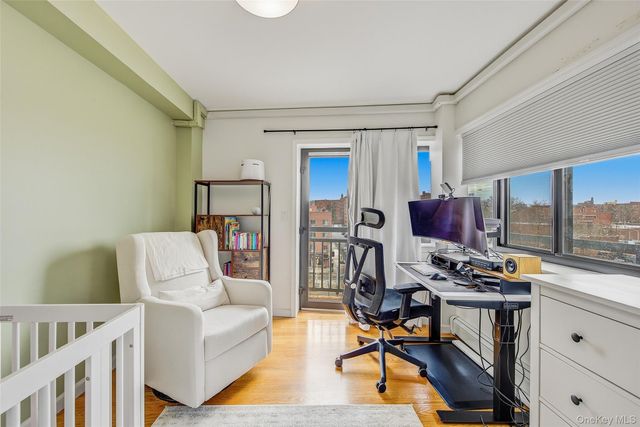 84-05 Queens Boulevard 5C, Elmhurst, NY 11373