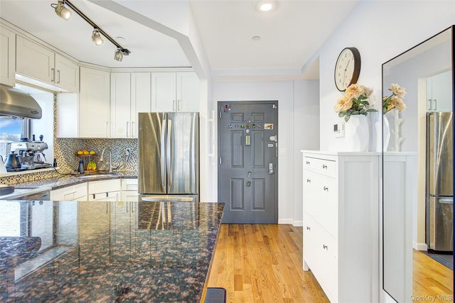 84-05 Queens Boulevard 5C, Elmhurst, NY 11373