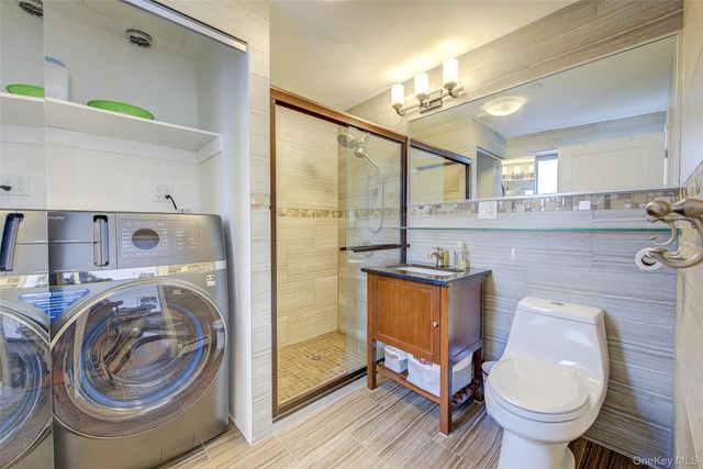 84-05 Queens Boulevard 5C, Elmhurst, NY 11373