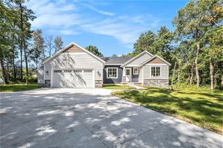 36 S. Yankee Springs Rd, Yankee Springs Twp, MI 49333