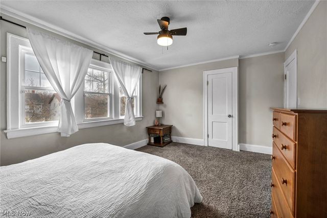 3322 Altamont Avenue, Cleveland Heights, OH 44118