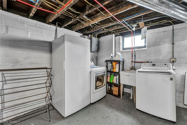 3322 Altamont Avenue, Cleveland Heights, OH 44118