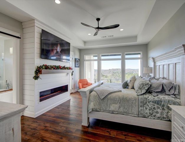 255 Falcon Ridge Trl, Hot Springs Village, AR 71909