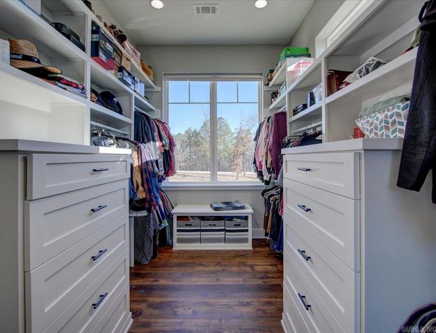 255 Falcon Ridge Trl, Hot Springs Village, AR 71909