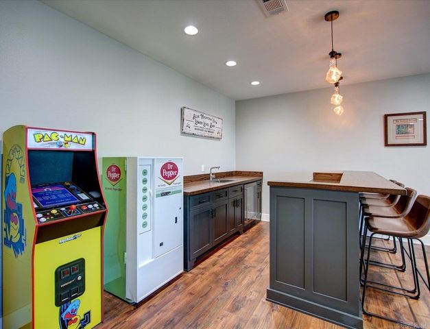 255 Falcon Ridge Trl, Hot Springs Village, AR 71909