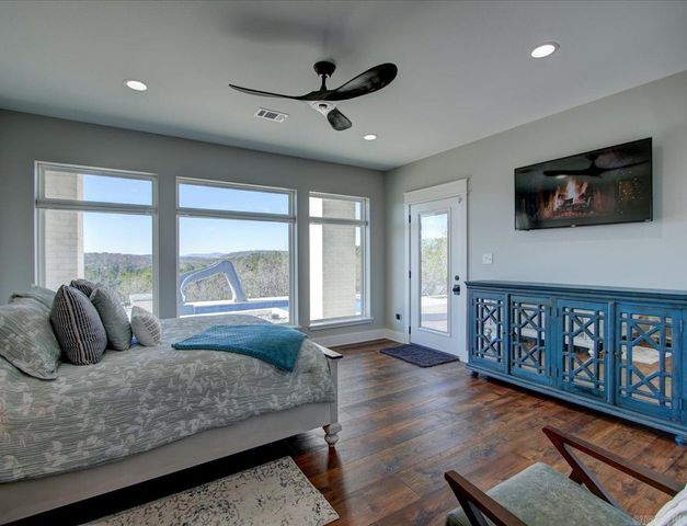 255 Falcon Ridge Trl, Hot Springs Village, AR 71909