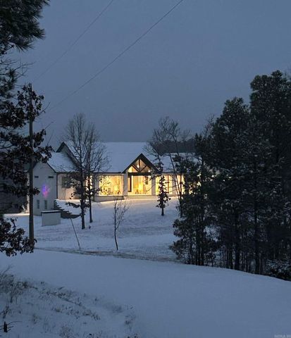 255 Falcon Ridge Trl, Hot Springs Village, AR 71909