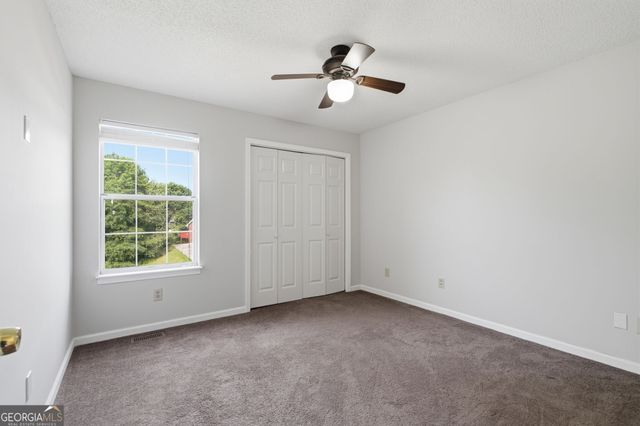 5697 Glandor Drive SE, Mableton, GA 30126