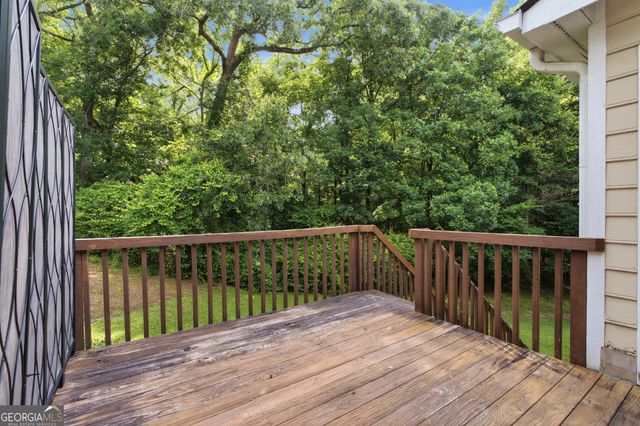 5697 Glandor Drive SE, Mableton, GA 30126