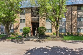 2360 South Street E, Elgin, IL 60123