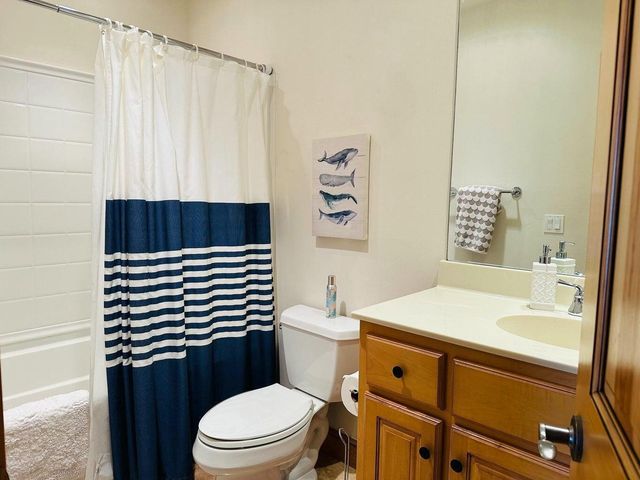 57425 East Hwy 125 2031, Monkey Island, OK 74331