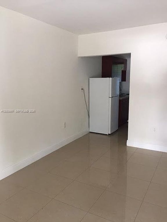 371 NE 80th Ter 12, Miami, FL 33138