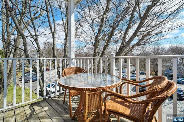 1317 Paddington Road, Mahwah, NJ 07430