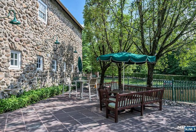 1317 Paddington Road, Mahwah, NJ 07430