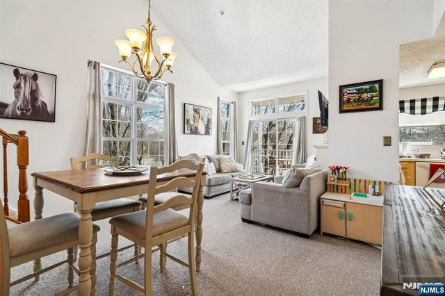 1317 Paddington Road, Mahwah, NJ 07430