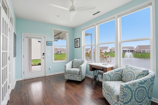 13283 Moscato Street, Fishers, IN 46037