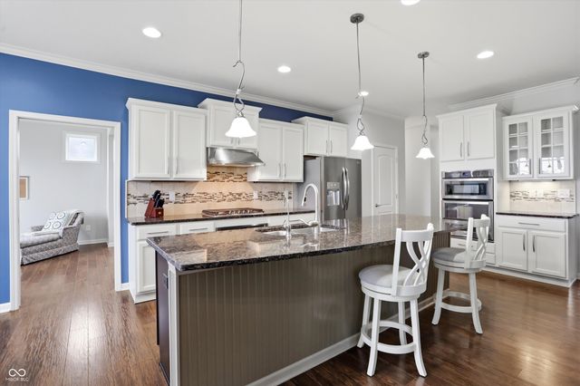 13283 Moscato Street, Fishers, IN 46037