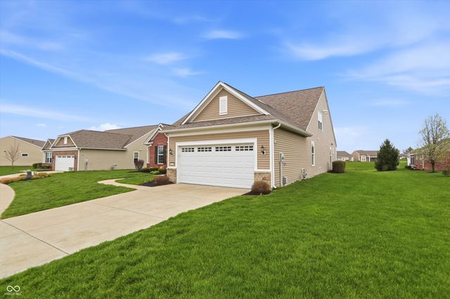 13283 Moscato Street, Fishers, IN 46037