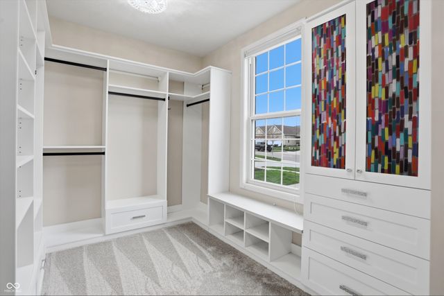 13283 Moscato Street, Fishers, IN 46037