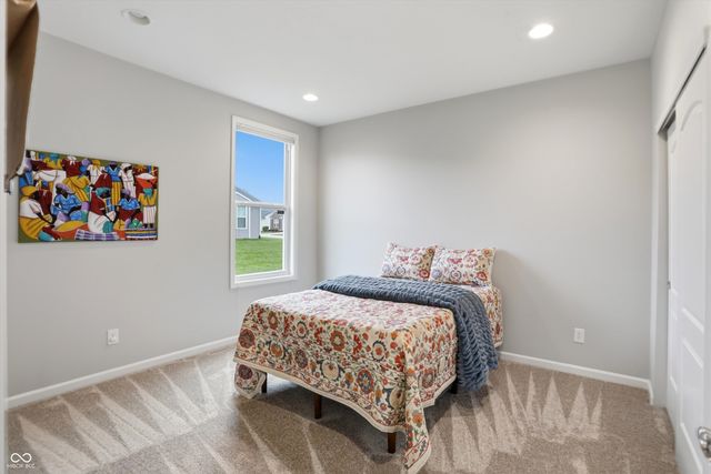 13283 Moscato Street, Fishers, IN 46037