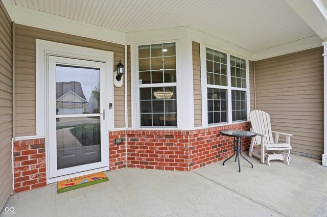 13283 Moscato Street, Fishers, IN 46037