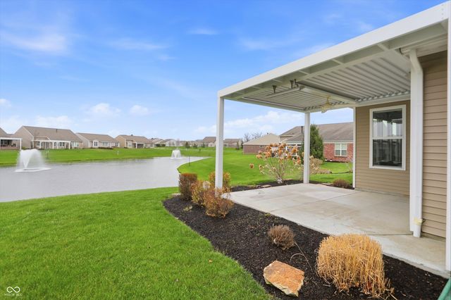 13283 Moscato Street, Fishers, IN 46037