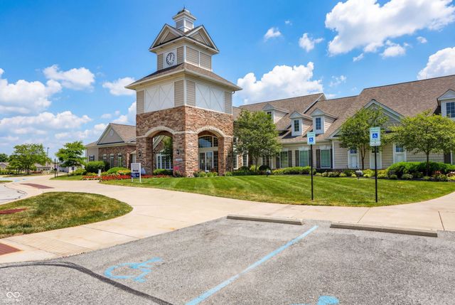 13283 Moscato Street, Fishers, IN 46037