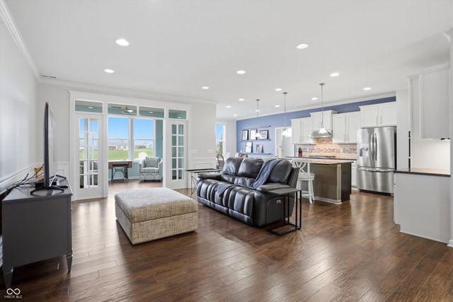 13283 Moscato Street, Fishers, IN 46037