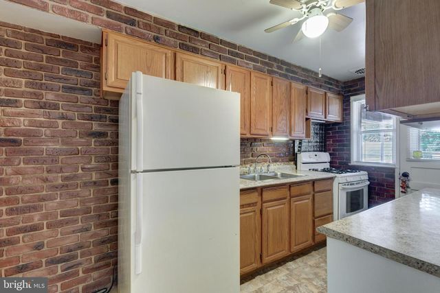 729 ALDWORTH RD, Dundalk, MD 21222