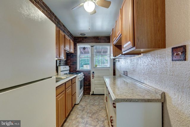 729 ALDWORTH RD, Dundalk, MD 21222
